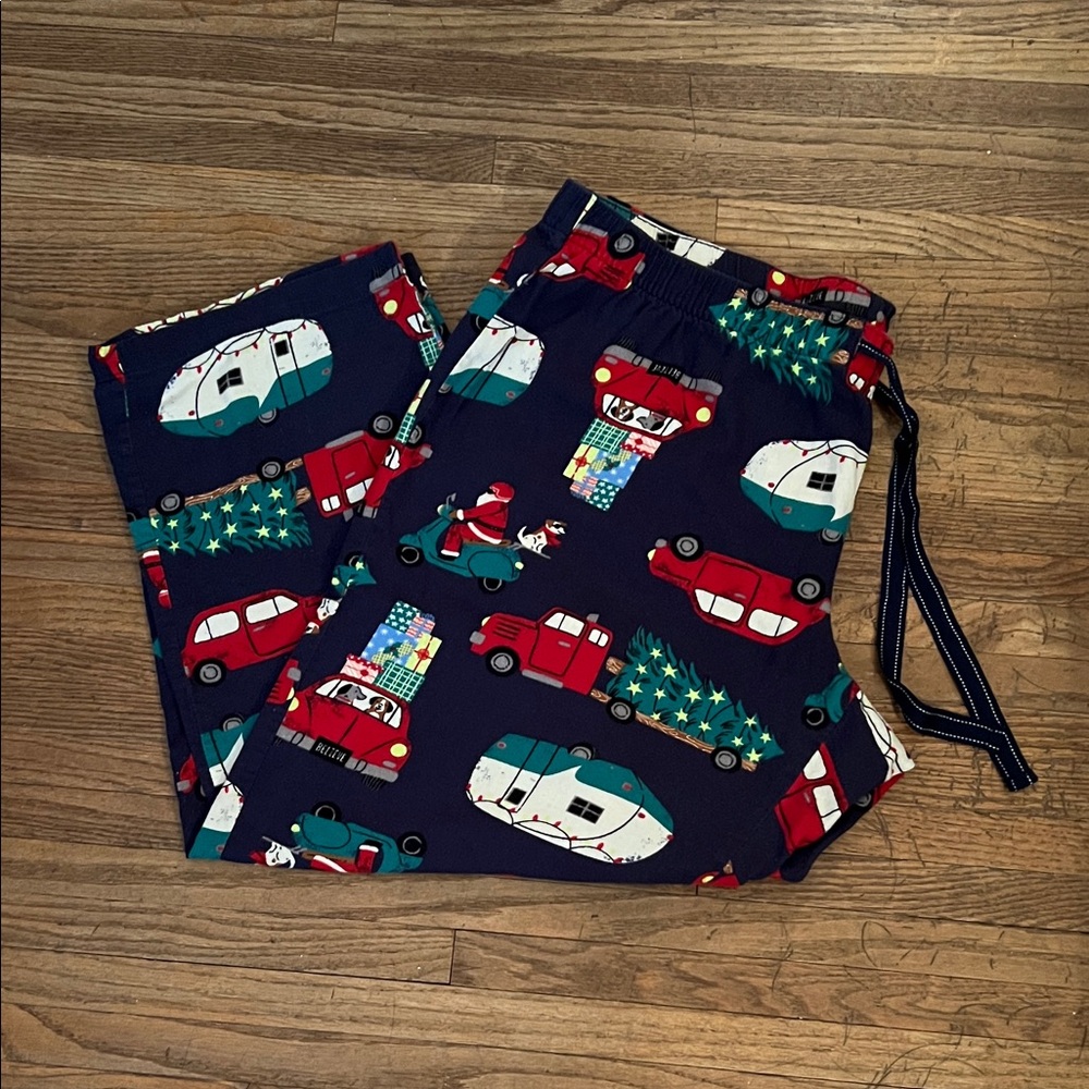 Old Navy Retro Flannel Holiday Lounge Pants